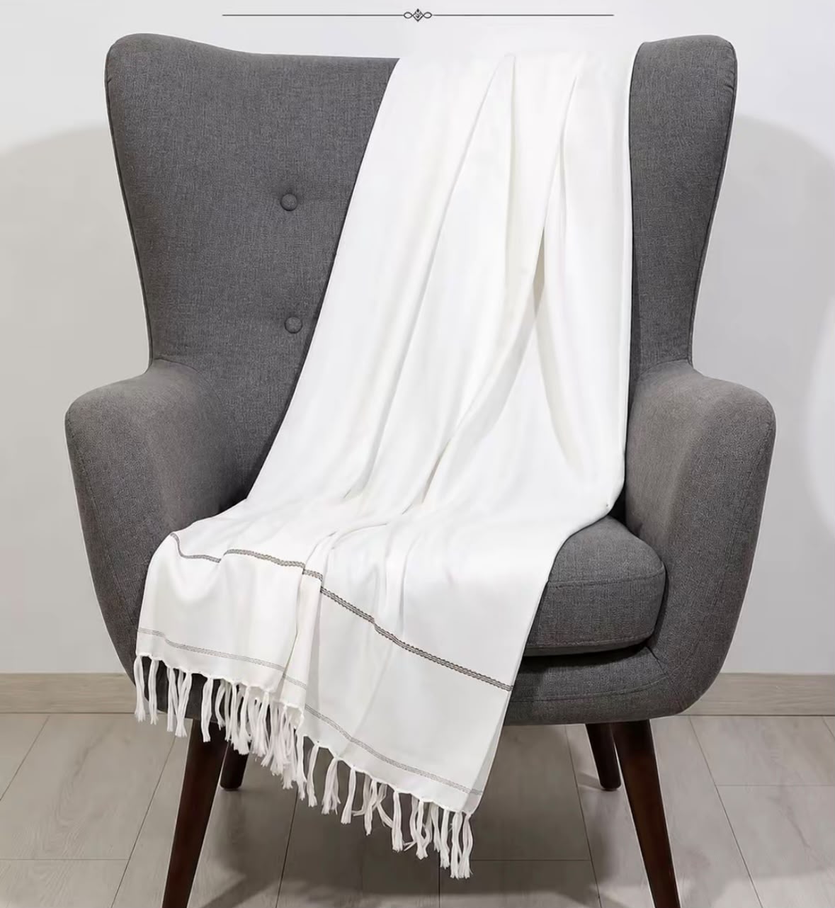 Premium Winter Shawl for Men & Women | Elegant & Comfortable