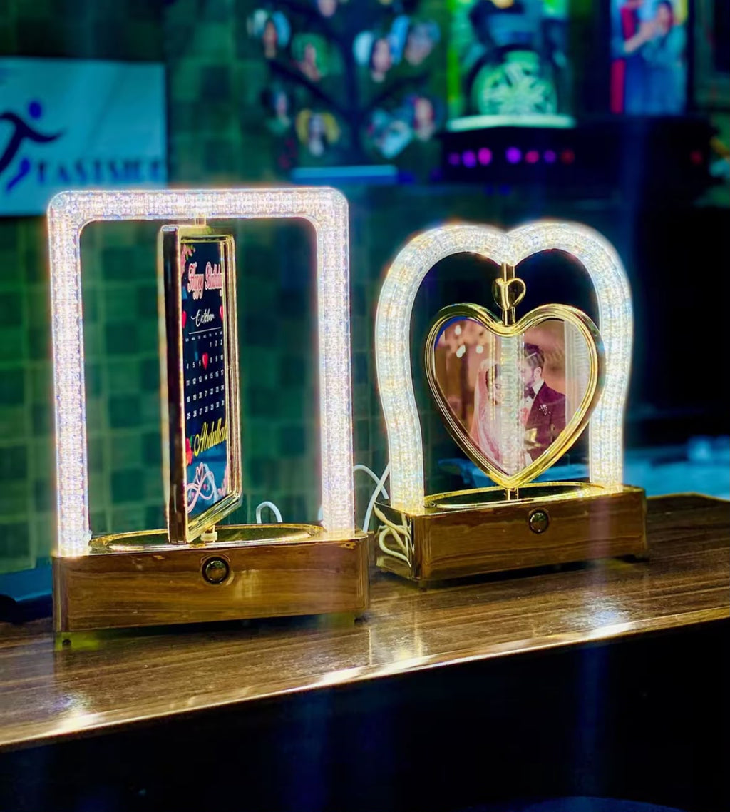 3D Rotating LED Photo Lamp – Personalized Crystal Heart & Square